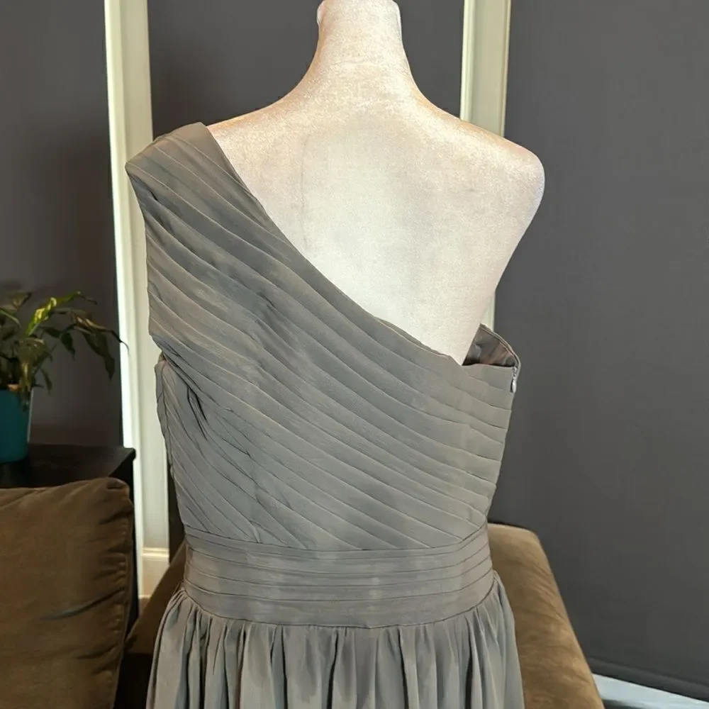 Women’s Gray Short One Shoulder Pleated Chiffon Formal Party Dress Size 12 *READ